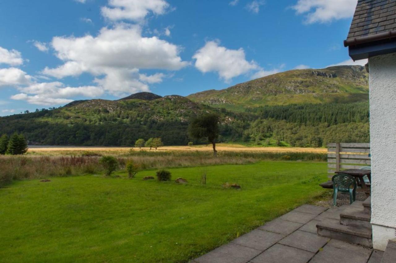 Capercaillie Cottage Crianlarich Buitenkant foto